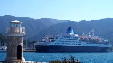 Marmaris'e Sezonun İkinci Turist Gemisi Geldi