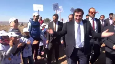 Şanlıurfa?da Fidan Dikimi ve Uçurtma Şenliği