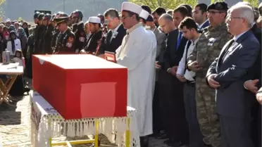 Nusaybin Şehidi Uzman Çavuş, Gözyaşlarıyla Toprağa Verildi