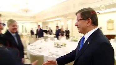 Başbakan Davutoğlu, U2 Grubunun Solisti Bono ve ABD Kongre Üyelerini Kabul Etti