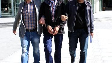 4 Çocuk Annesi Eşini Baltayla Öldürdü (2)