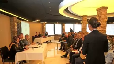 Başkan Palancıoğlu'dan Meclis Üyelerine Sunum