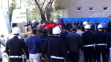 Şehit Polis Memleketine Uğurlandı
