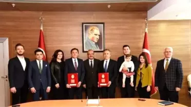 Hayırsever Mersin Ailesi'nden Eğitime 3 Milyon 250 TL Destek