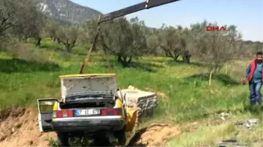 Kırkağaç'ta İki Araç Çarpıştı: 3 Yaralı