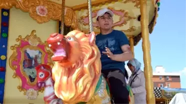 Lunapark Bu Sefer Otistik Çocuklar İçin Çalıştı