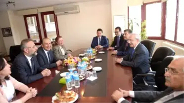Kılıçdaroğlu: Bir Daha Söylüyorum Ensar Vakfı'nın Önüne Yatıyorsun