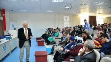 Prof. Dr. Bolay'dan 'Felsefe ve Ben' Konulu Konferans