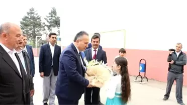 Karaca Mahallesi, Vali'yi Ağırladı