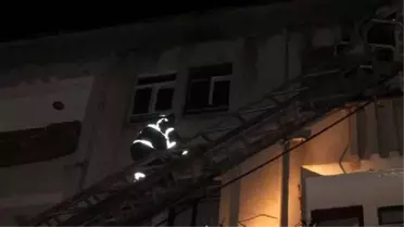 Adıyaman'da Öğrenci Evinde Çıkan Yangın Korkuttu