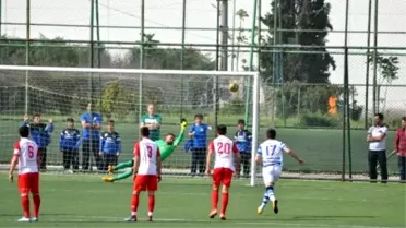 Yunusemre Belediyespor Üçte İki Yaptı
