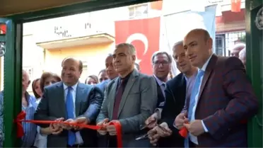 Efeler Saklı Bahçe Kapılarını Vatandaşlara Açtı