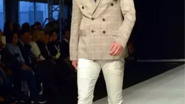 İzmir Fashion Week Devam Ediyor