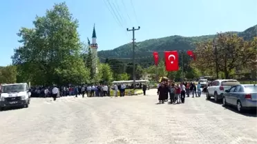 Ayhan Gider Yenice'de Hayır Yemeğine Katıldı