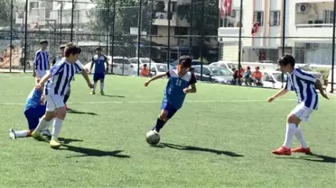 Aktif Şehir Karşıyaka'da şampiyon Atakent…