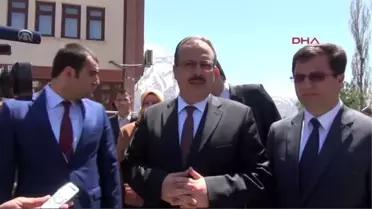 Hakkari'de 733 Öğrenciye Bisiklet Dağıtıldı