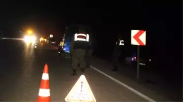 Kütahya'da Trafik Kazası: 2 Ölü, 3 Yaralı