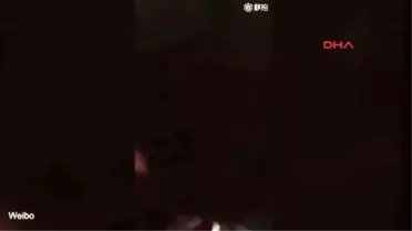 Etek Altı Fotoğraf Çeken Çinli Genç, Yakalanınca Hafıza Kartını Yedi