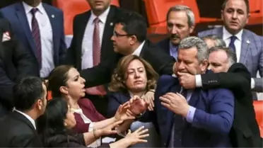 Meclis'te 'Dokunulmazlık' Kavgası! Görüşmeler Yarıda Kaldı