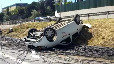 Tır'dan Yola Saçılan Demirler Kazaya Neden Oldu: 1 Yaralı