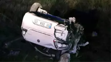 Elazığ'da İki Otomobil Kafa Kafaya Çarpıştı: 2 Ölü, 1 Yaralı