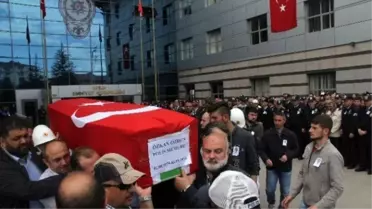 Bolu'da Kalp Krizi Geçiren Polis Hayatını Kaybetti
