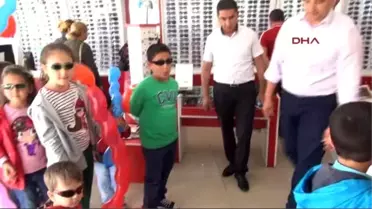 Gaziantepli Optikçi 250 Çocuğa Güneş Gözlüğü Dağıttı
