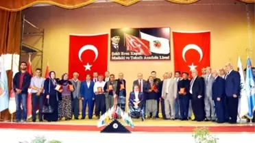 Besni'den Kahramanlarımıza' Konulu Ödül Töreni Düzenlendi