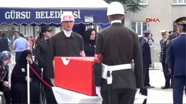 Bursa Anneler Günü?nde Şehit Oğlunu Toprağa Verdi
