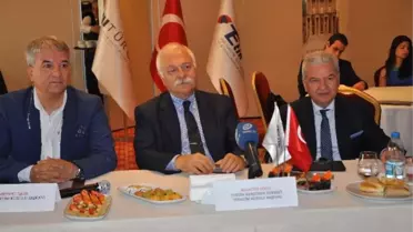 İzmir Ticaret Odasından, Gelen Turistin Ayakbastı Parasını Ödeme Teklifi