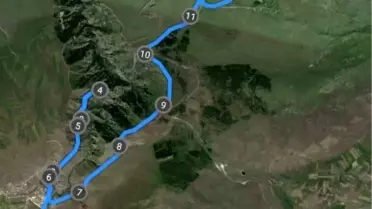 Kars ve Ardahanlı Dağcılar Anneler İçin 15 Kilometre Yürüdü