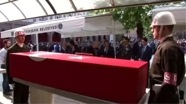 Şehit Uzman Onbaşı Poyraz Son Yolculuğuna Uğurlandı