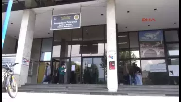 AB'nın Vize Muafiyeti Kararı Ardından Kosovalılar Pasaport Kuyruğu Oluşturdu