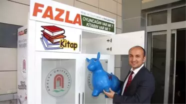 Amasya Üniversitesi'nden Oyuncak ve Kitap Kampanyası