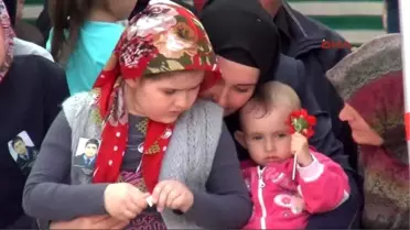 Edirne - Şehit Çocuğun Anne Tesellisi Yürek Dağladı