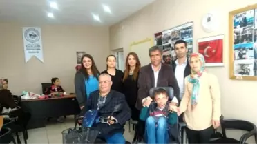 Umut Treni Derneği'nden Bozüyüklü Engelliye Destek