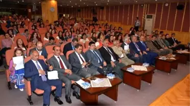 Bartın Protokolü Şiir Okudu