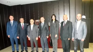 Mmo'dan Rektör Akan'a Ziyaret
