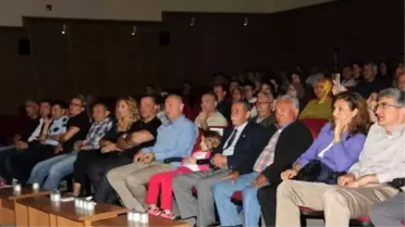 İletişim Yolu ile Dolandırıcılık' Adlı Oyun Didim'de Sahnelendi