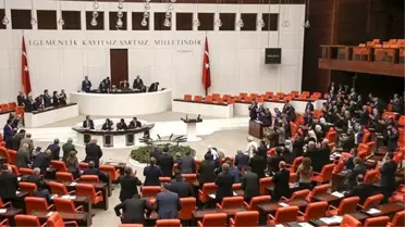 Meclis'te Dokunulmazlık Teklifinin Görüşülmesi Kabul Edildi
