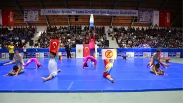 Atatürk'ü Anma Gençlik ve Spor Bayramı Kutlama Töreni Yapıldı
