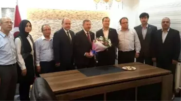 Özdağ'dan Manisa Eğitim-bir-sen'e Ziyaret