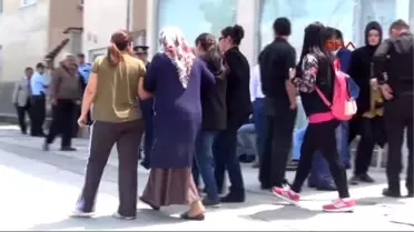 Kütahya Şehidin Cenazesi Baba Evinde