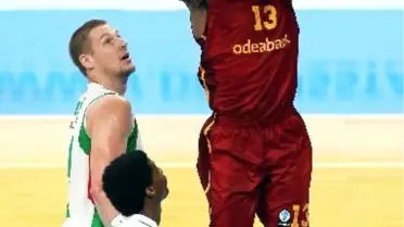Galatasaray, Yarı Final İçin Karşıyaka Karşısında