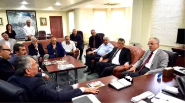 Karayalçın'dan Başkan Karalar'a Ziyaret