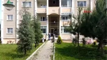 Düzce'de Zaman Gazetesi Temsilcilerinin Evlerine Baskın