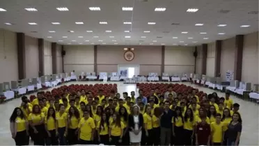 Nevvar Salih İşgören Eğitim Kampüsü Öğrencilerinden Bilim Fuarı