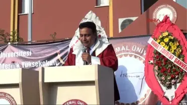 Reyhanlı'da Üniversitelilerin Mezuniyet Töreni