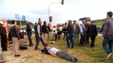 Kastamonu'da Kavşakta Zincirleme Kaza: 9 Yaralı