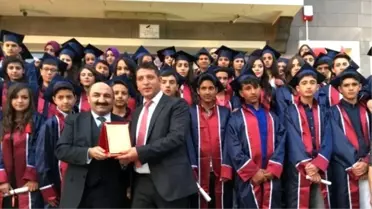 Cemalettin Sarar Ortaokulu Öğrencileri Mezuniyet Coşkusu Yaşadı
